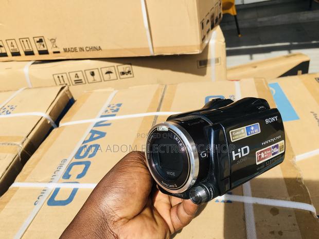 Sony Xr550 Camcorder · Photo 4