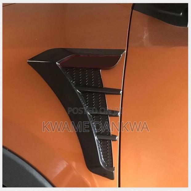 Front Fender Decorative Airflow Side Pads photo 11