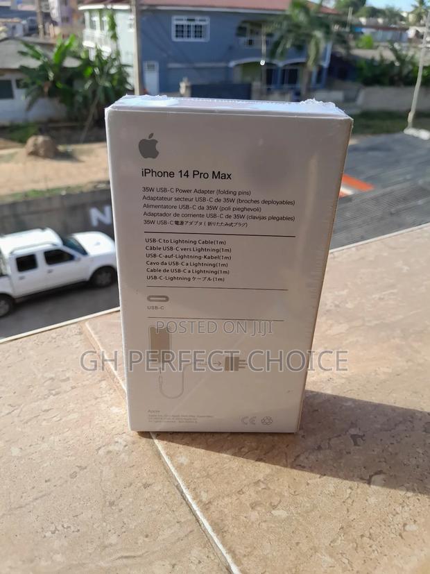 Industrial-Grade iPhone Charger · Photo 2
