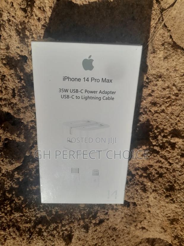 Rugged iPhone Fast Charging Solution · Photo 1