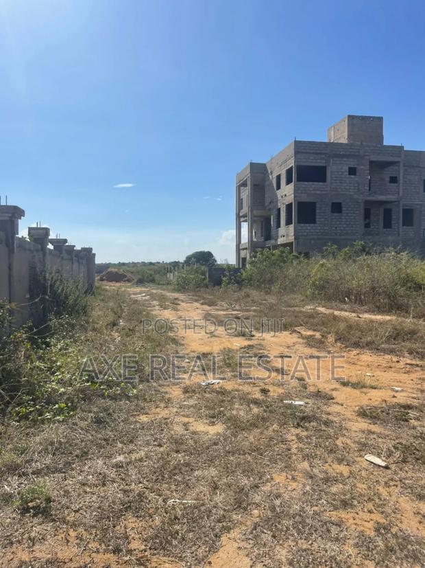 Legal Site Plan and Indenture on Half Plot - Prampram · Photo 3
