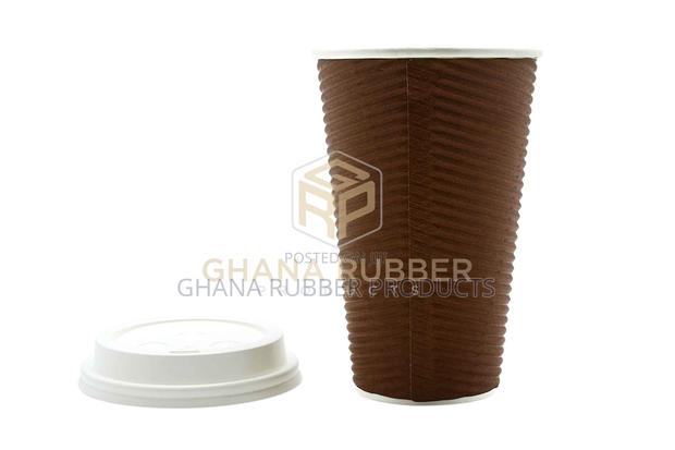 Ripple Paper Cups + Lids 16oz Brown (1000pcs) · Photo 4