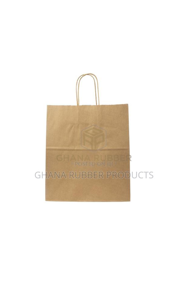 Shopping Paper Bags Medium (300pcs) · Photo 4
