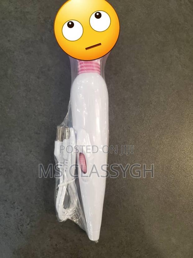 Female Rechargeable Massage Masturbator Shock Av Vibrator · Photo 4