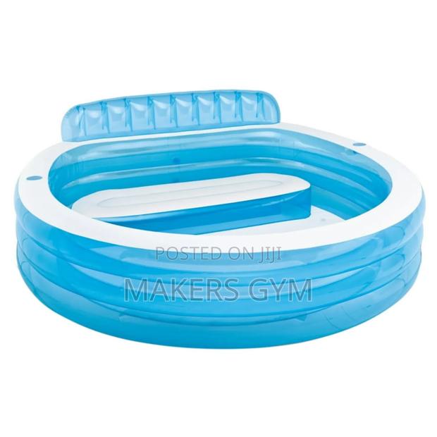 Swimming Pool. (Sit Up) · Photo 4