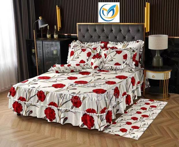 Original 6 Pieces Bed Skirt Set With Bedside 3D Mat · Photo 1