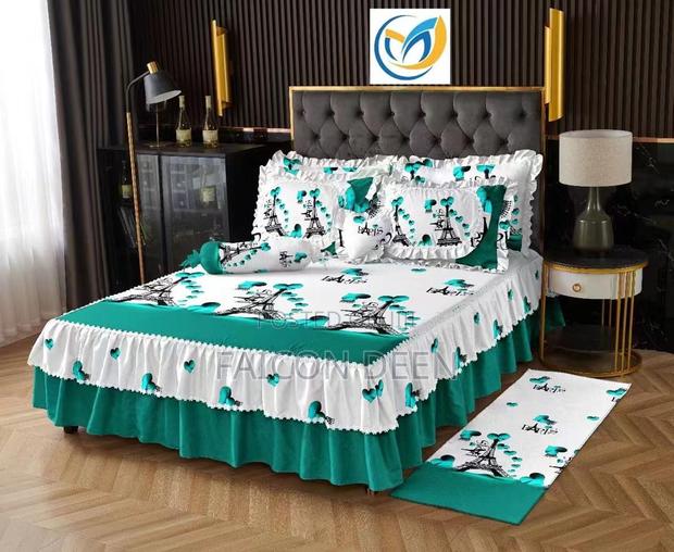 Authentic 6 Pieces Luxurious Bedskirt Set With Bedside Mat · Photo 1
