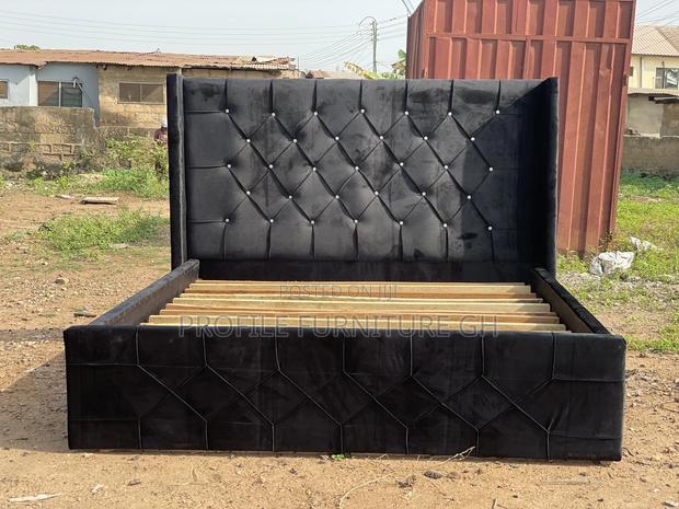 Morden Double Bedframe · Photo 4