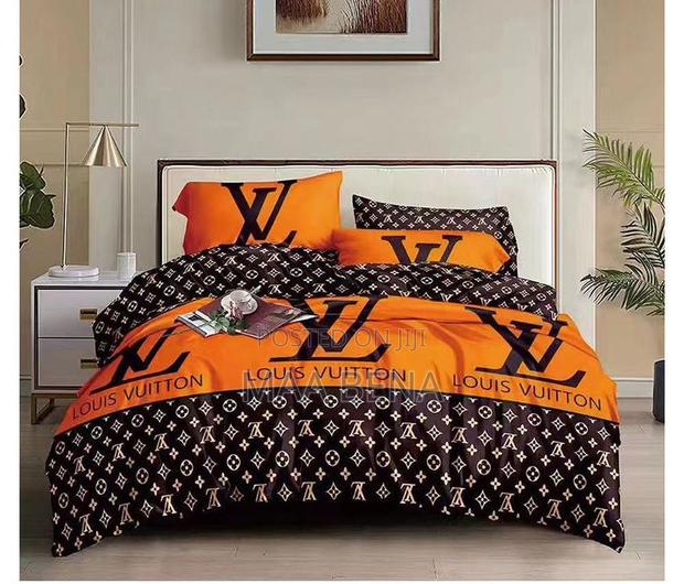 Quality Imported Bedsheet · Photo 2