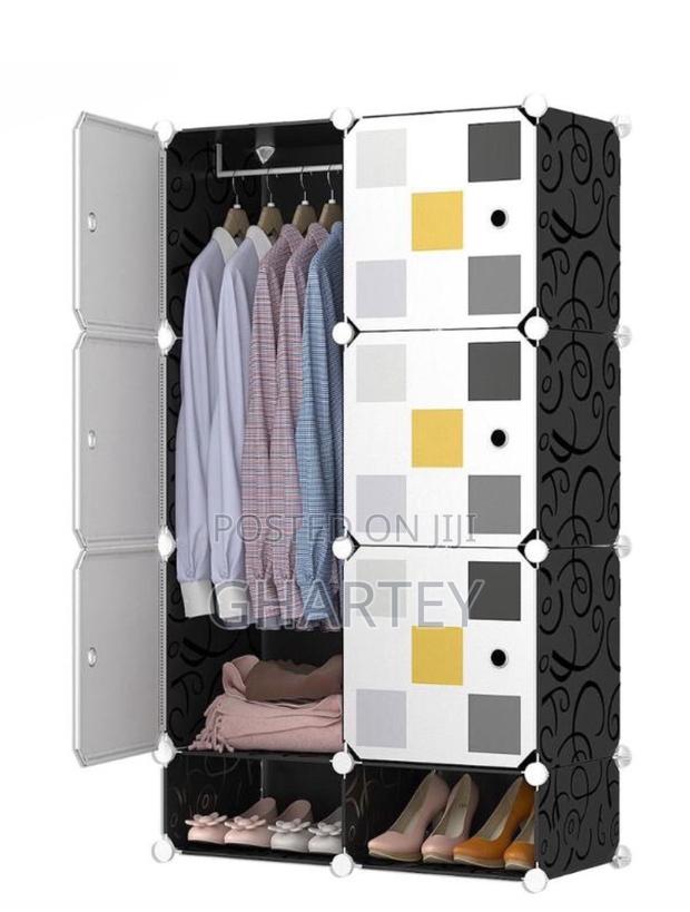 6 Cubes Wardrobe With Shoe Rack · Photo 1