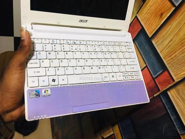 New Laptop Acer Aspire 3660 2GB Intel Atom HDD 128GB · Photo 3
