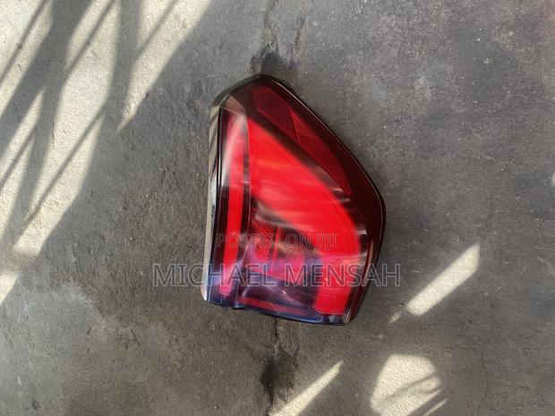 Infiniti QX80 Tail Light
