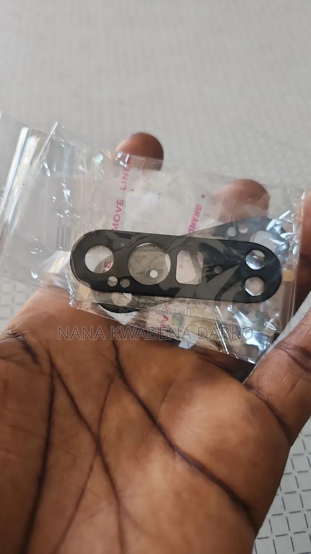 Google Pixel 9 Pro Xl Screen and Camera Protectors photo 2