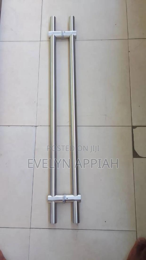 3ft Adjustable Stainless Steel Pull Handle · Photo 2