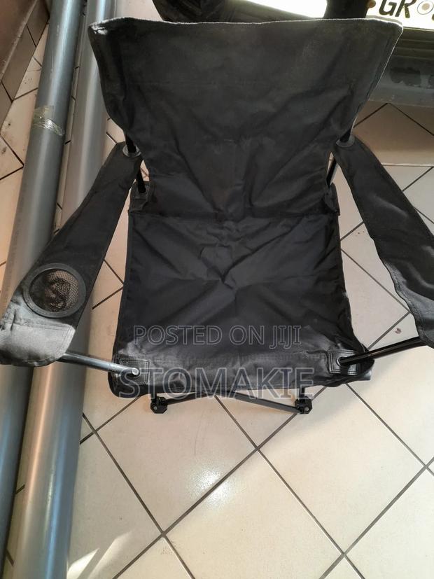 Foldable Chair · Photo 1