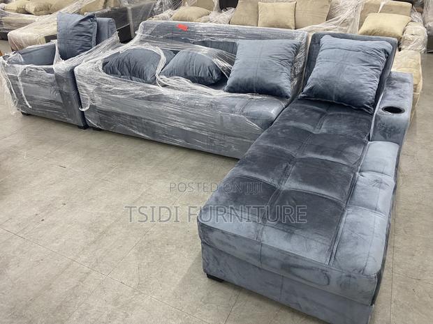 Classic L Shape Sofa With Single · Photo 1