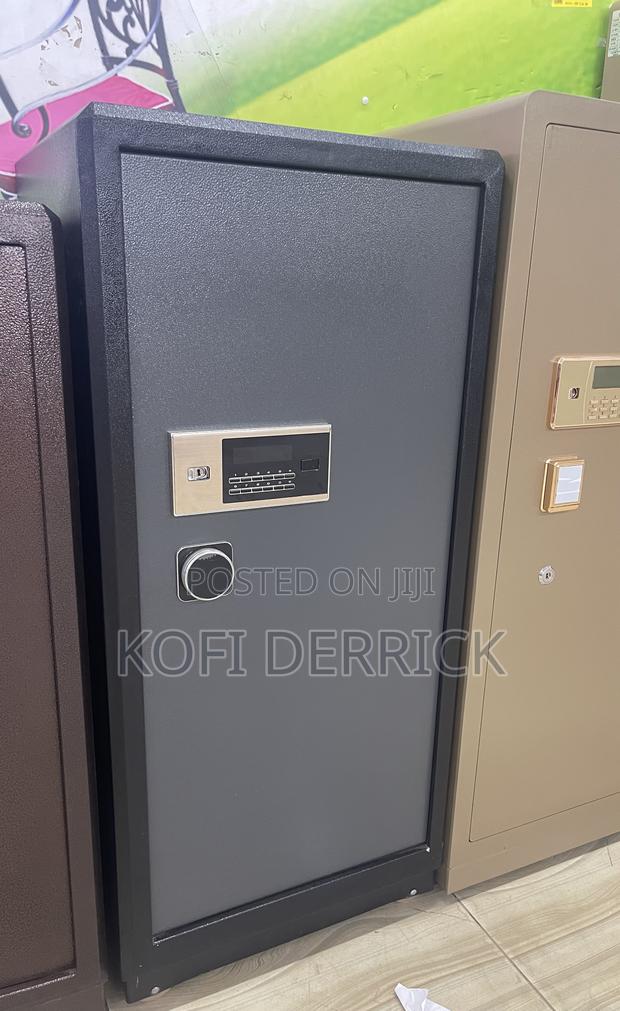 Safe - Safe Deposit Box - Fireproof Safe