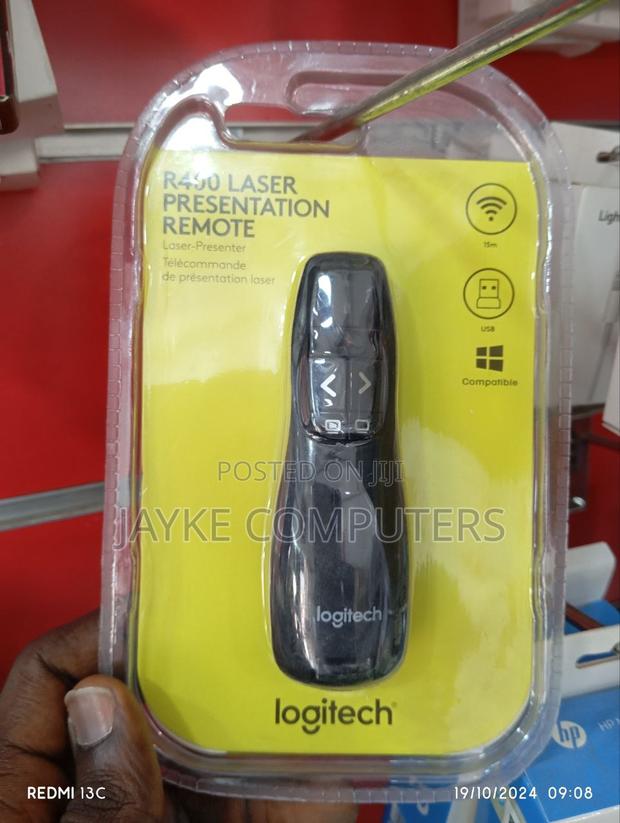 Logitech R500 Wireless Presentation Remote Laser Pointer · Photo 4