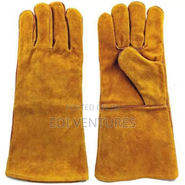 Wadfow Leather Gloves · Photo 3