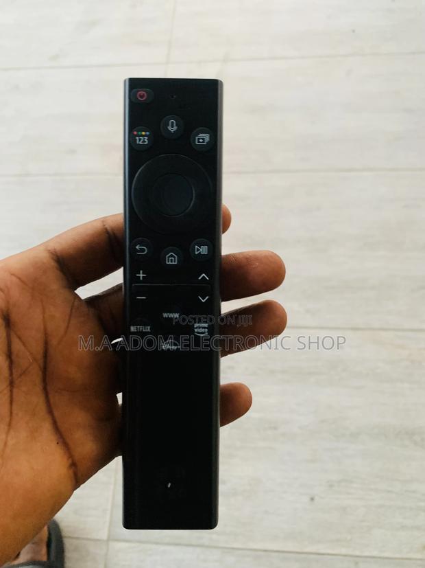 Samsung Smart Voice Control Remote · Photo 4