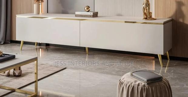 Tv Stand (Aurora) · Photo 3