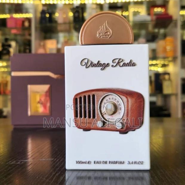 Lattafa Vintage Radio · Photo 4