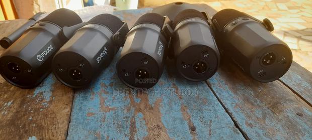 Podcast AMD Vocal Microphones for Rent photo 2