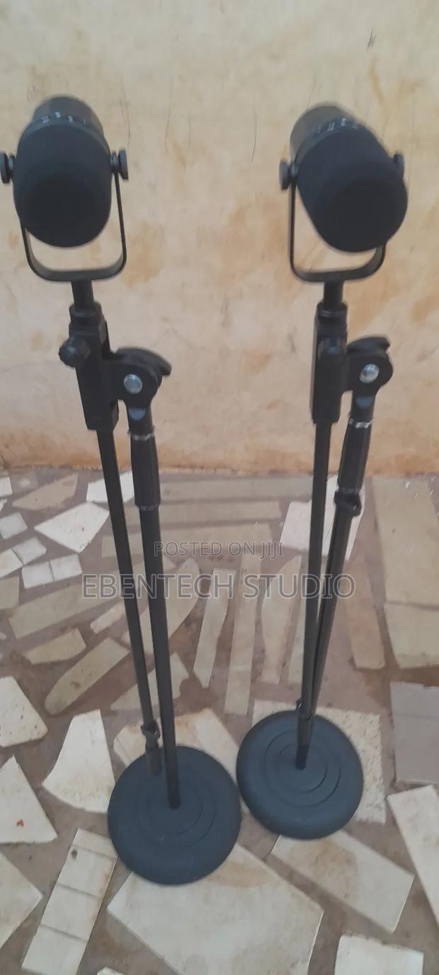 Podcast AMD Vocal Microphones for Rent photo 7
