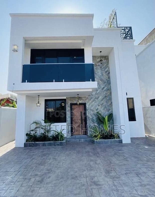 5bdrm House in Airport Residential Area for sale · Photo 1