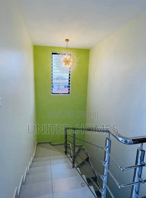 5bdrm House in Airport Residential Area for sale · Photo 4