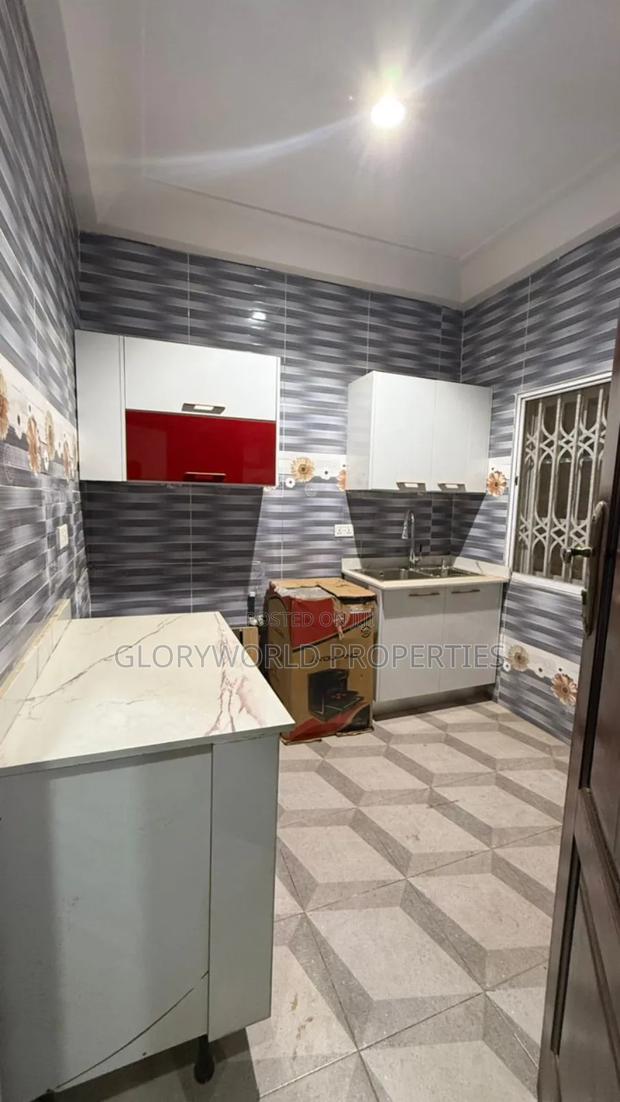 2bdrm Apartment in Spintex for rent · Photo 3