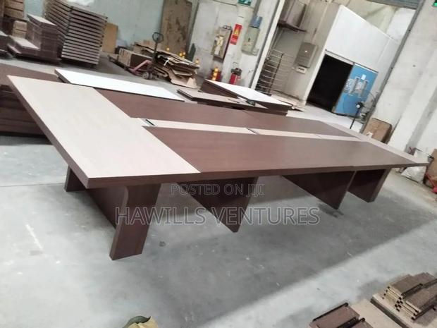 Comfrence Table (16) Seater · Photo 1