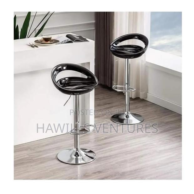 High Counter Stool · Photo 1