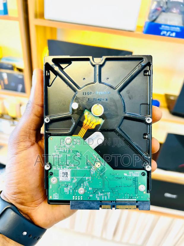 2 TB Desktop Drive photo 4
