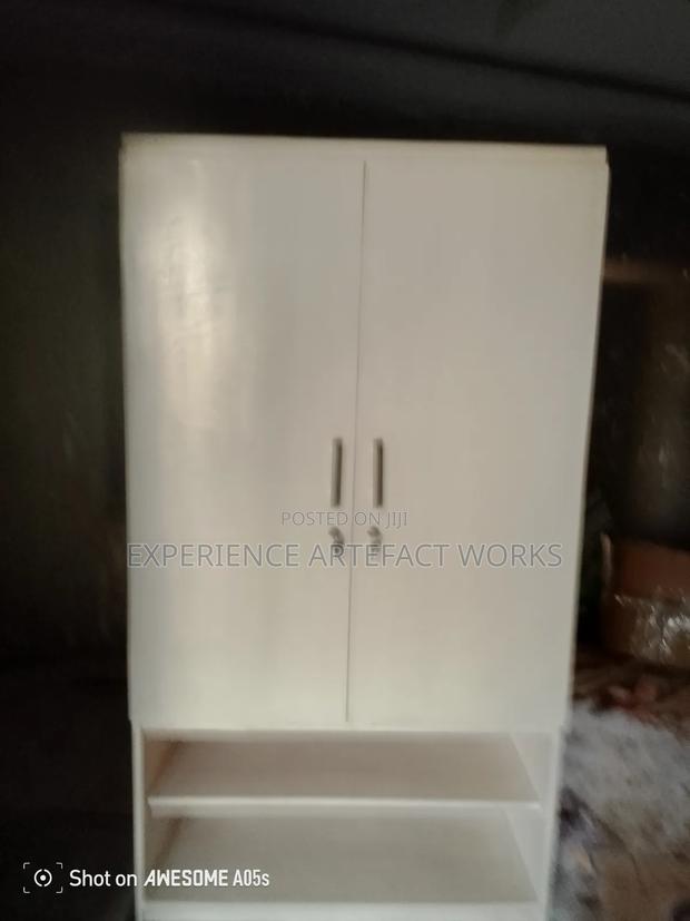 White Wardrobe photo 2