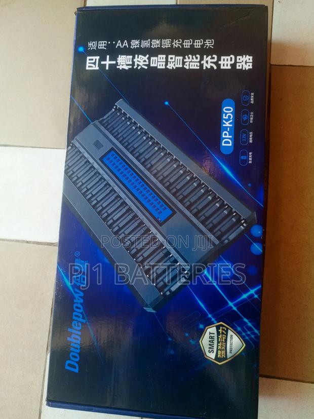Aa, AAA, 9v Charger With 40 Slot · Photo 4
