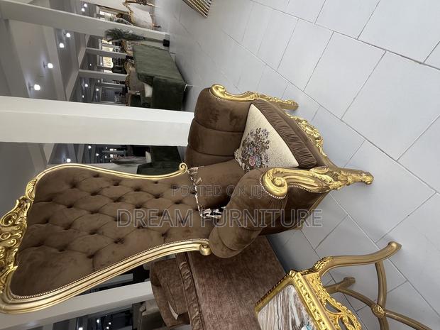 Royal Sofa(Pair) · Photo 3