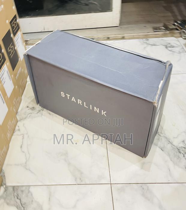 Energy Saving Starlink Generation 2 Standard Kit Router. · Photo 2