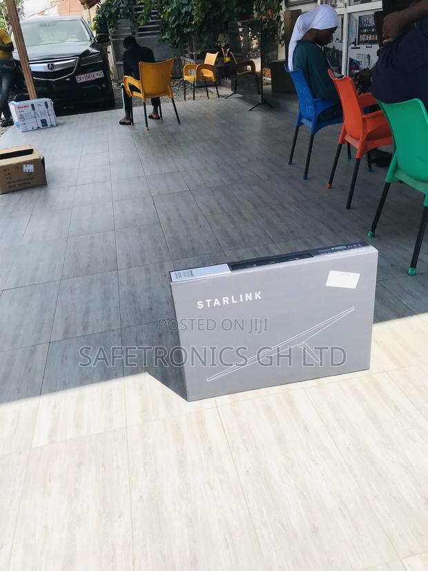 Highly Recommend Gray Starlink 2 Gen Dish Kit Standard · Photo 2