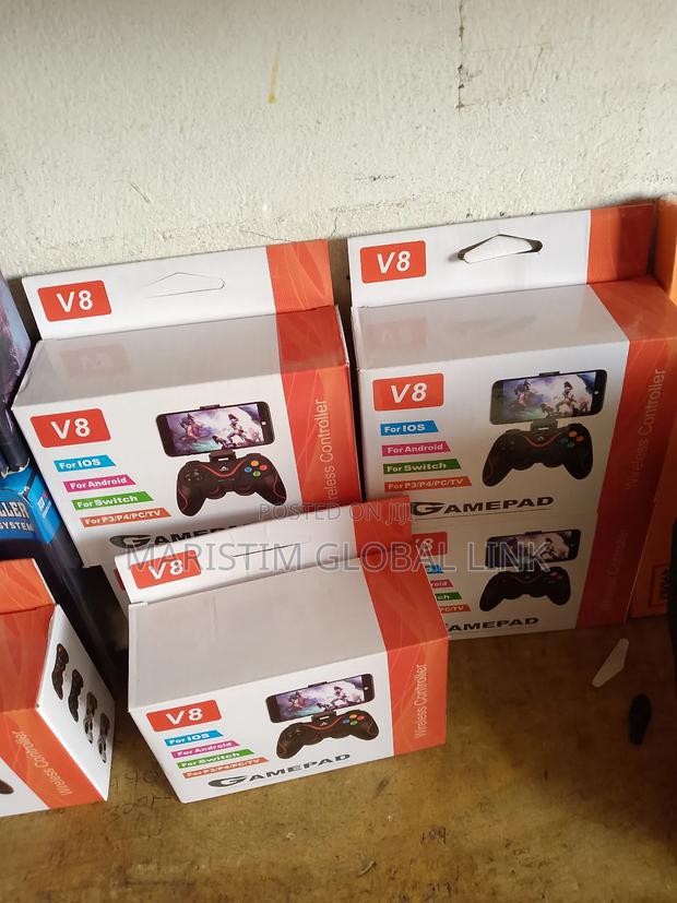 V8 Phone Game Pad · Photo 4
