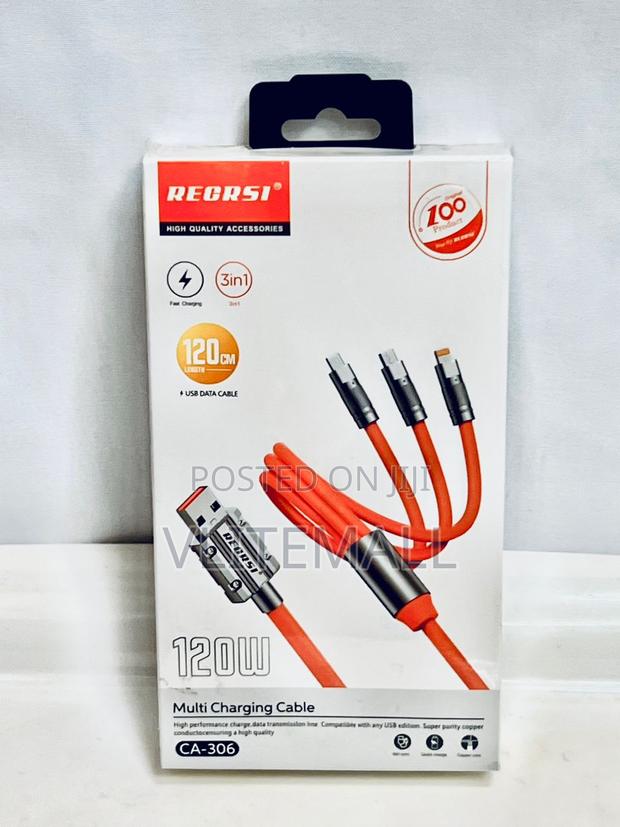 Powerflex Pro: The Ultimate 3-in-1 Charging Cable · Photo 3