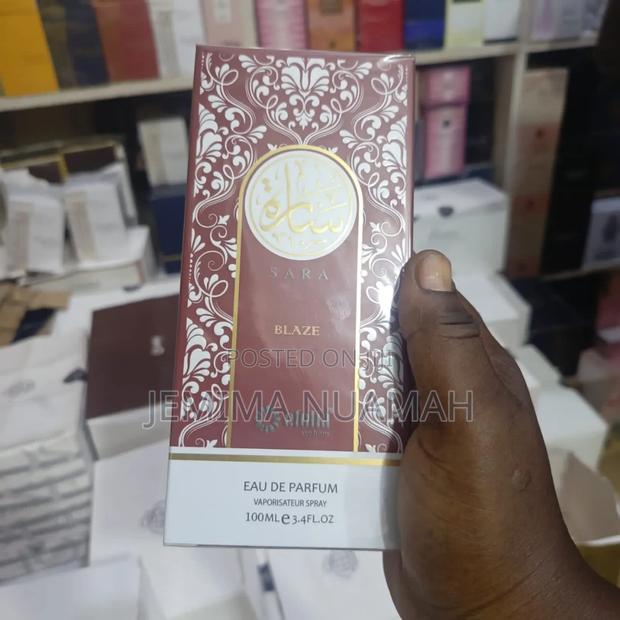 Sara Blaze Perfume · Photo 2