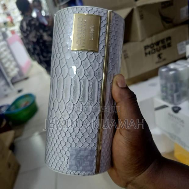 Musamam White Intense Perfume · Photo 3