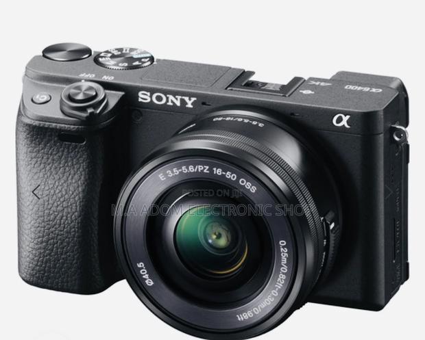 Sony A6400 Mirrorless Camera With 16-50mm Lens · Photo 2