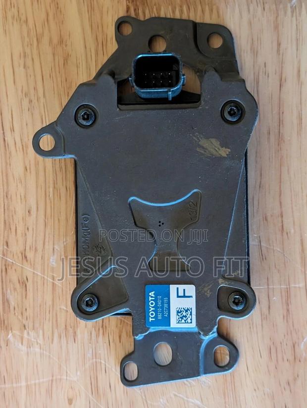 Front Control Distance Sensor Radar 2018-2022 Toyota Tacoma photo 2