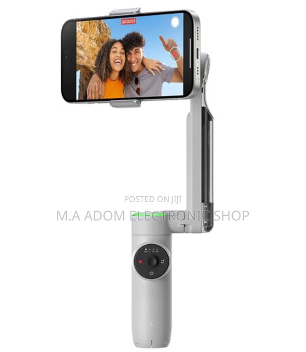 Insta360 Flow Pro · Photo 2