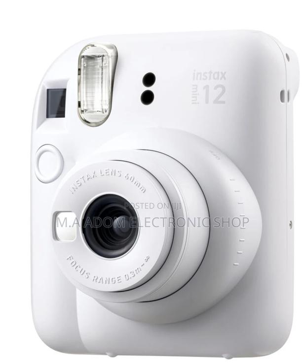 Fuji Instax Mini 12 · Photo 2