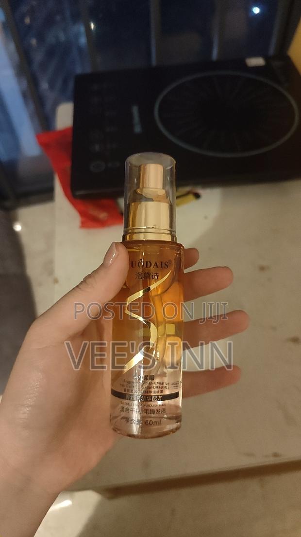 Hair Spray, · Photo 2