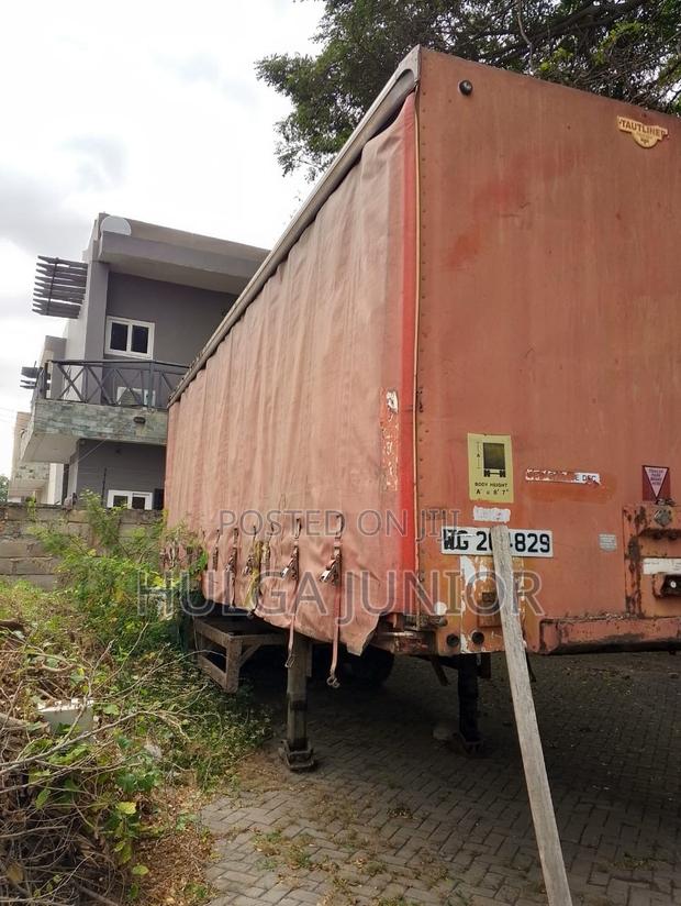 30ft Curtain Side Long Vehicle Cargo Trailer photo 6