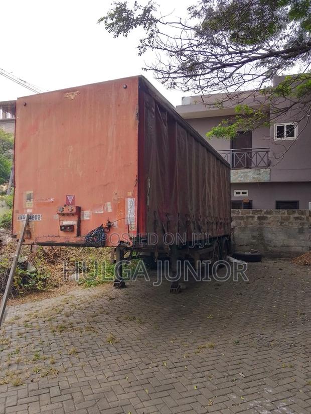 30ft Curtain Side Long Vehicle Cargo Trailer photo 7